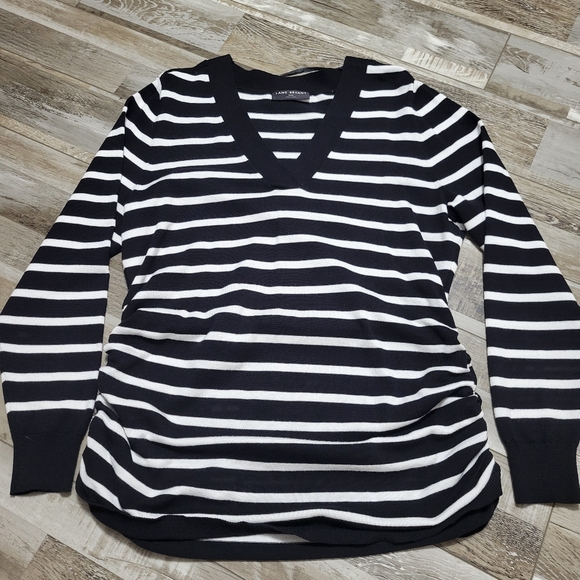 Lane Bryant Fitted Long-Sleeve V-Neck Ruched Pullover Sweater Size 18/20 - Picture 3 of 8